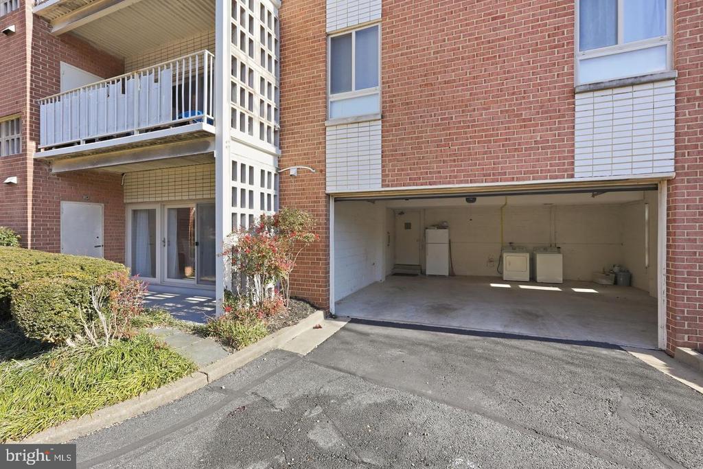 5250 VALLEY FORGE DRIVE 108