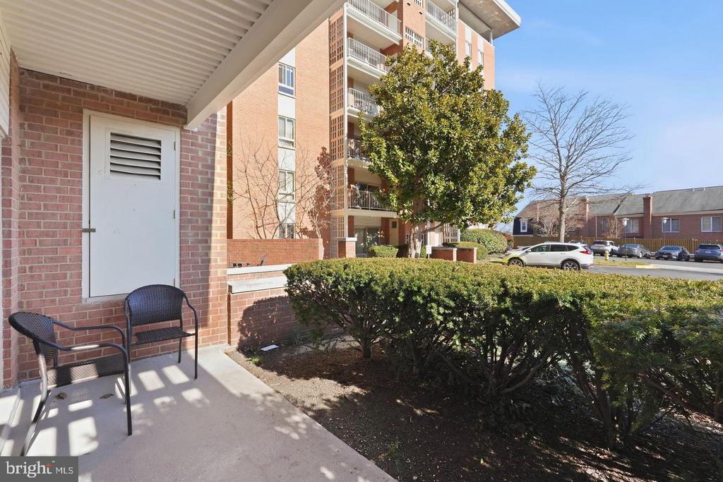 5250 VALLEY FORGE DRIVE 108