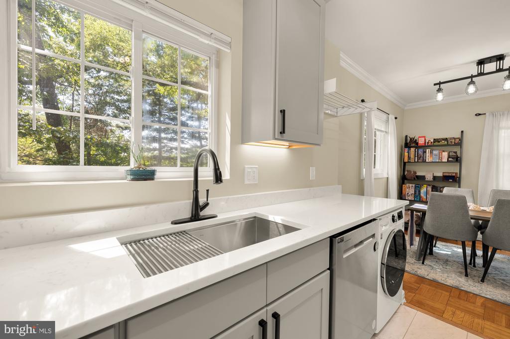 3548 MARTHA CUSTIS DRIVE