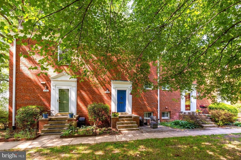 3548 MARTHA CUSTIS DRIVE