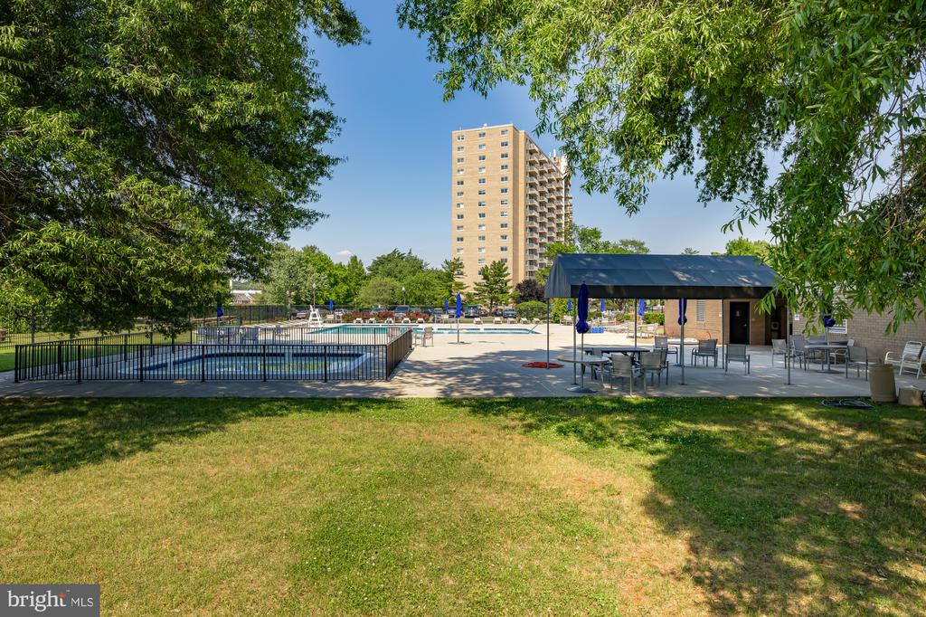 3548 MARTHA CUSTIS DRIVE