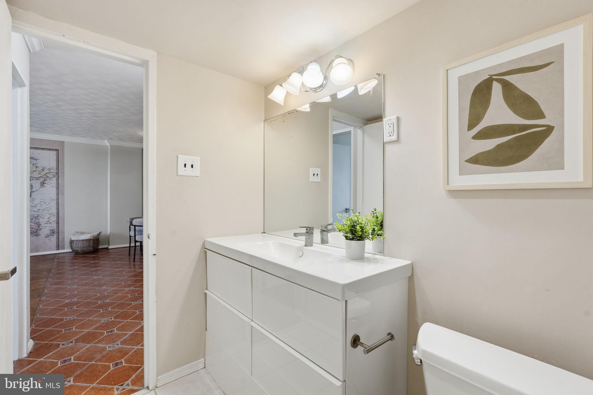 801 N PITT STREET 706