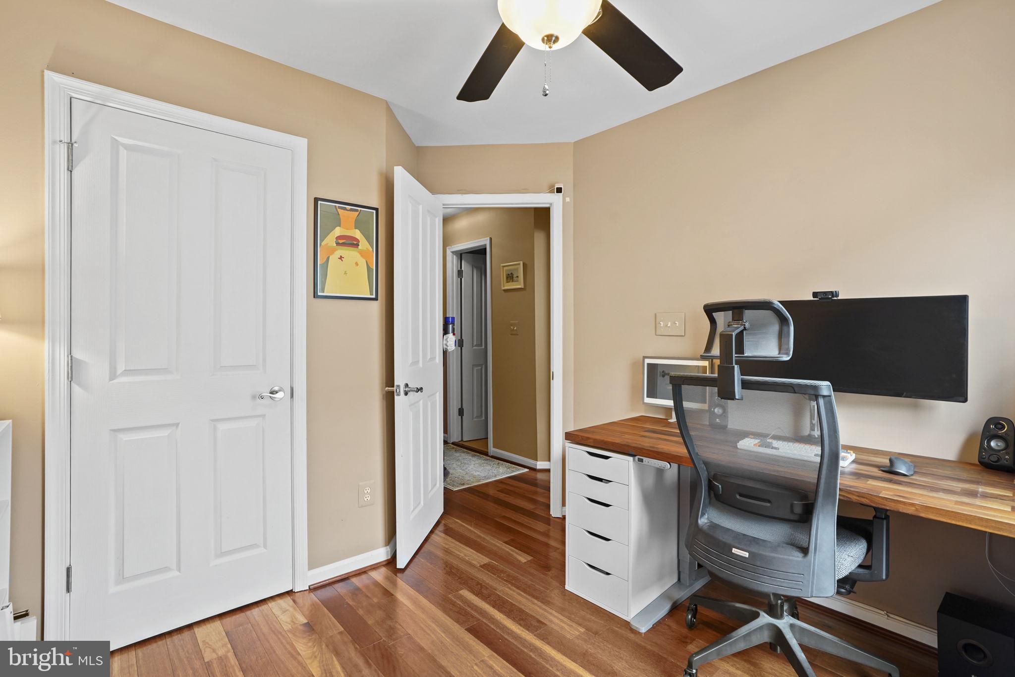 2442 GARNETT DRIVE