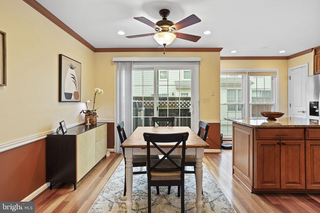 2442 GARNETT DRIVE