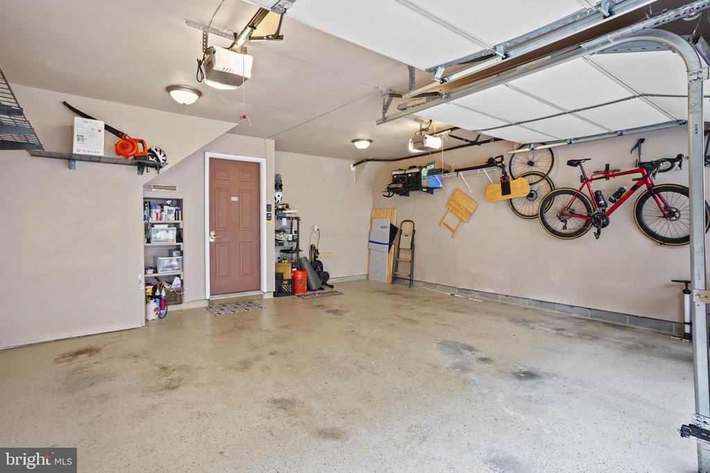 2442 GARNETT DRIVE