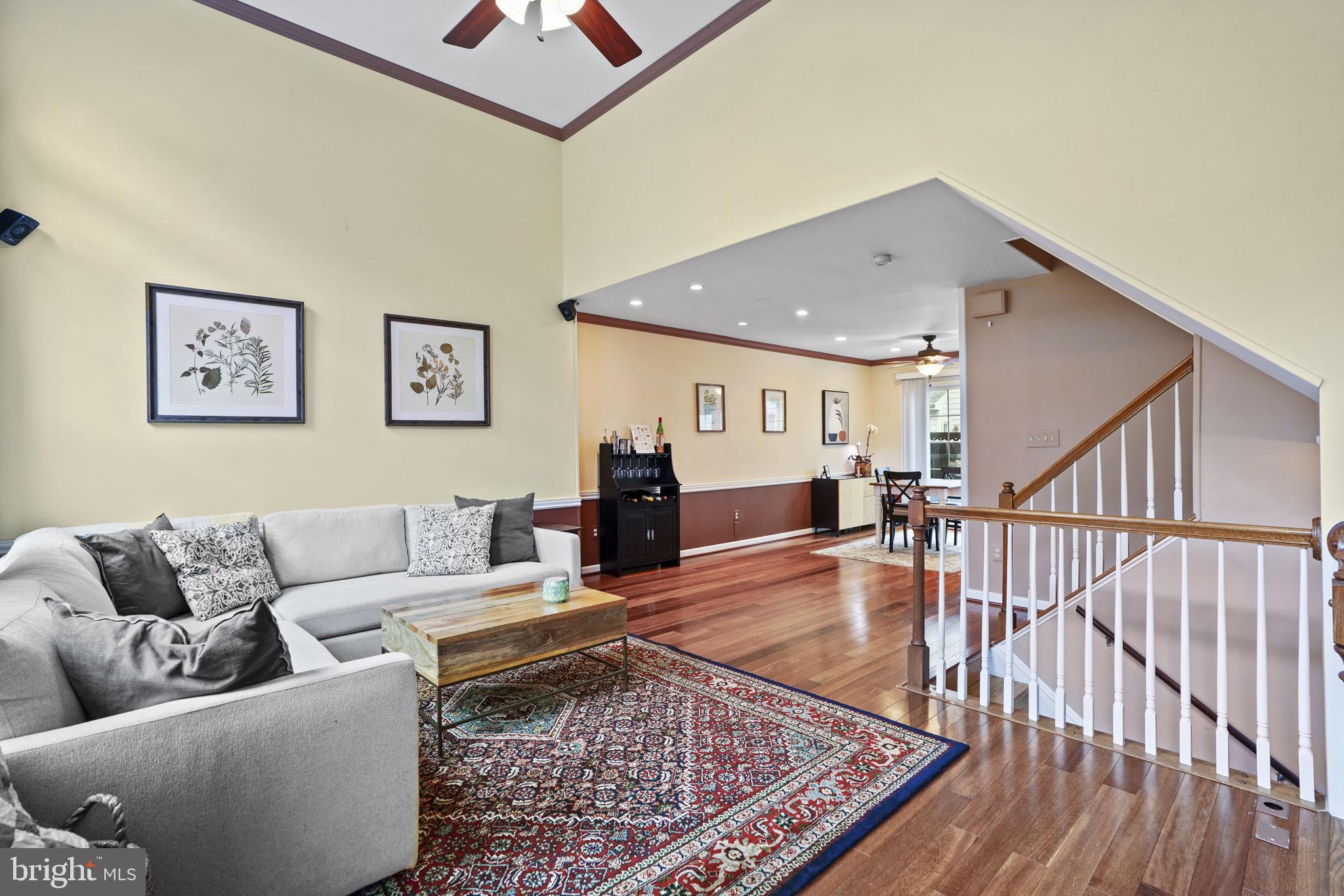 2442 GARNETT DRIVE