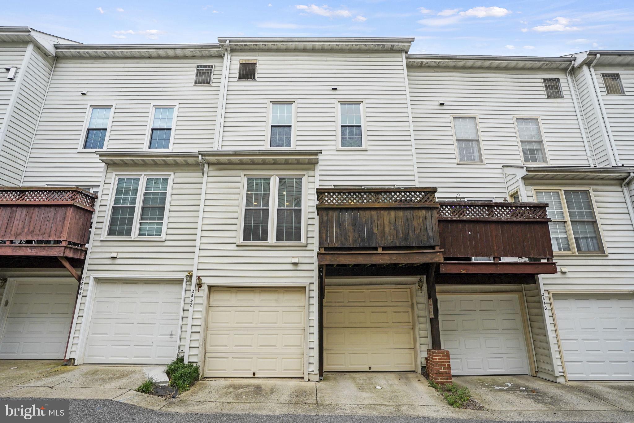 2442 GARNETT DRIVE