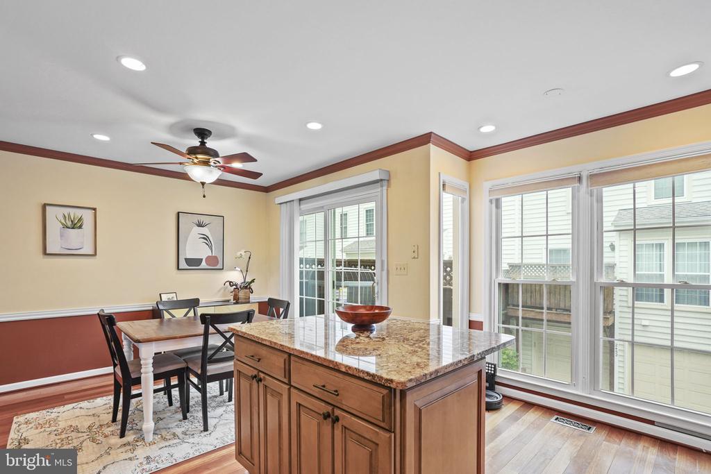 2442 GARNETT DRIVE