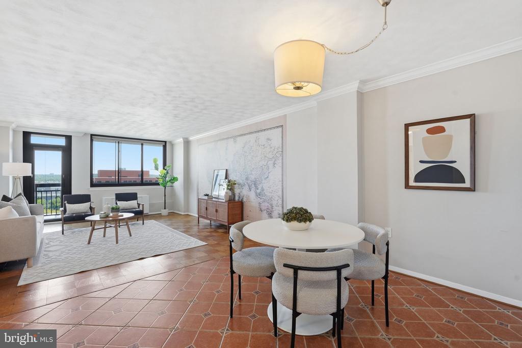 801 N PITT STREET Unit: 706