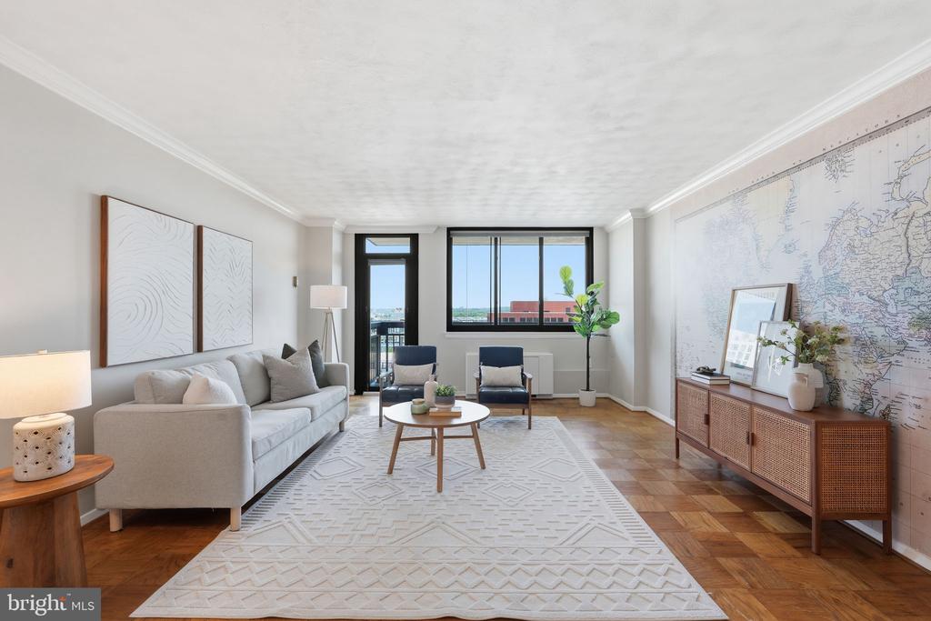 801 N PITT STREET Unit: 706