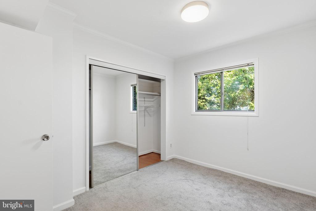55 SKYHILL ROAD Unit: 202