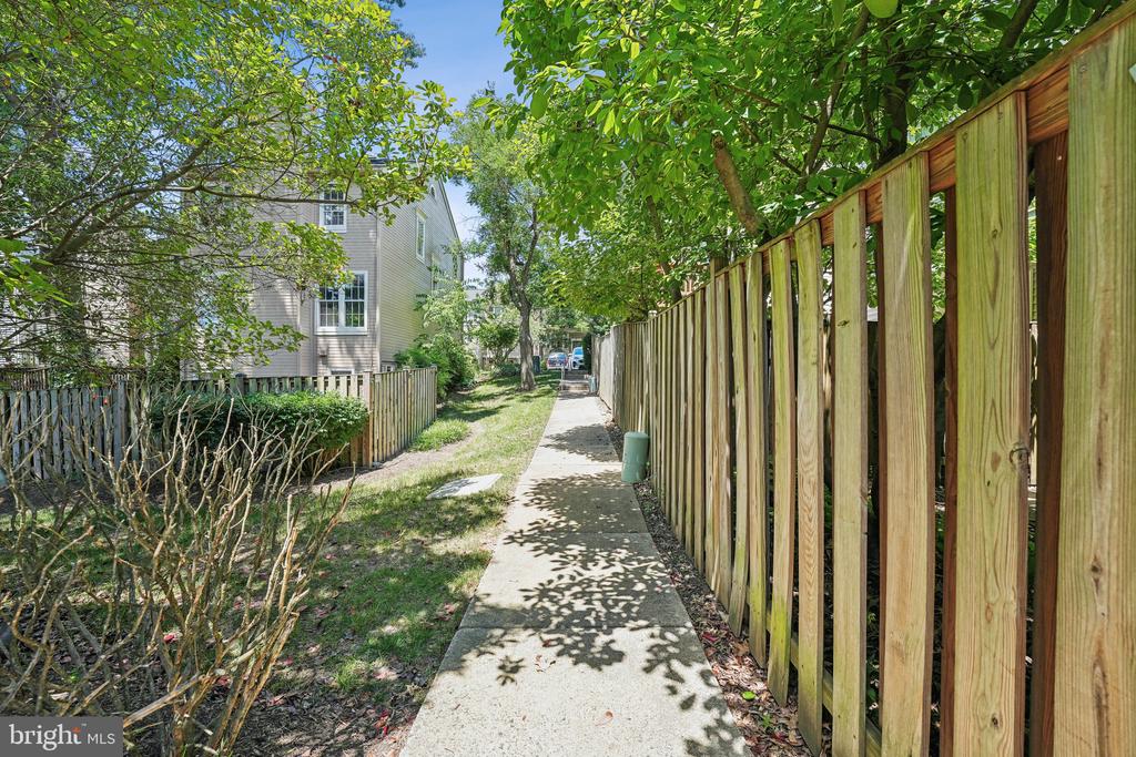 71 FENDALL AVENUE
