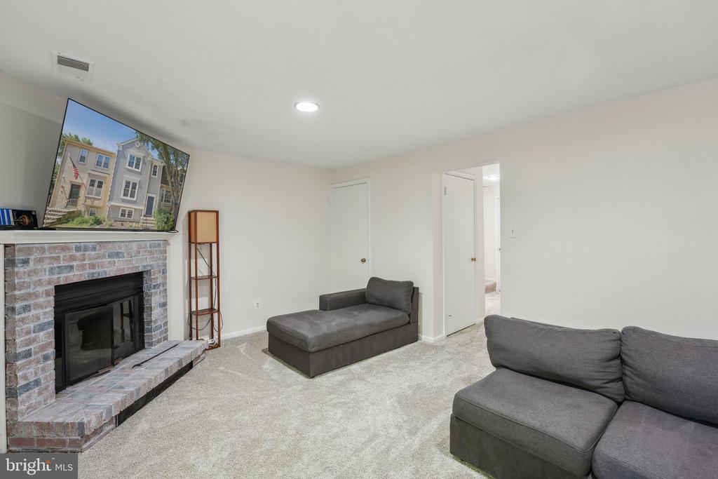 71 FENDALL AVENUE