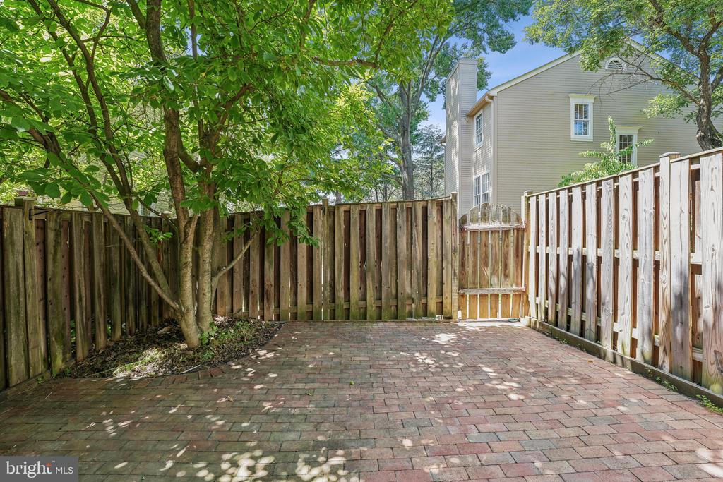 71 FENDALL AVENUE