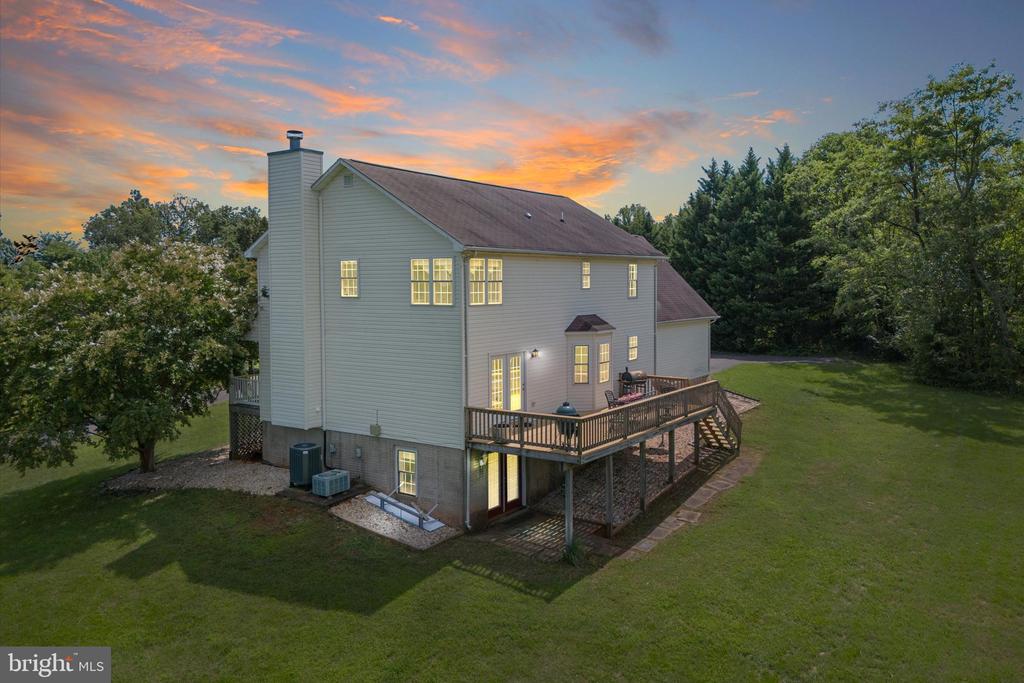 17065 REID HILL DRIVE