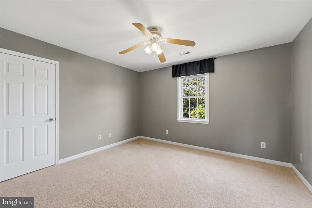 17065 REID HILL DRIVE