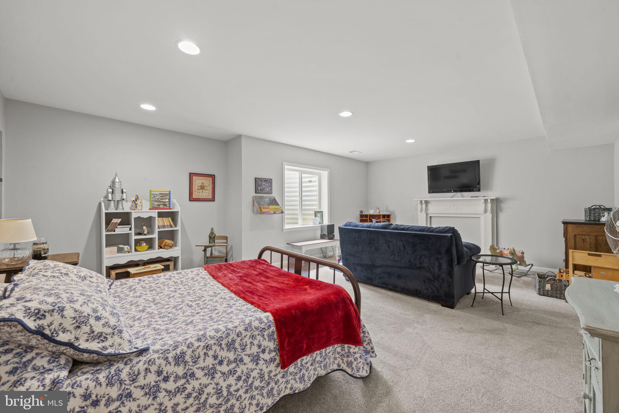 17218 LIBRARY BOULEVARD