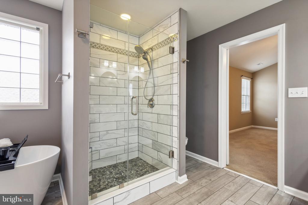 17263 EASTER LILY MEWS