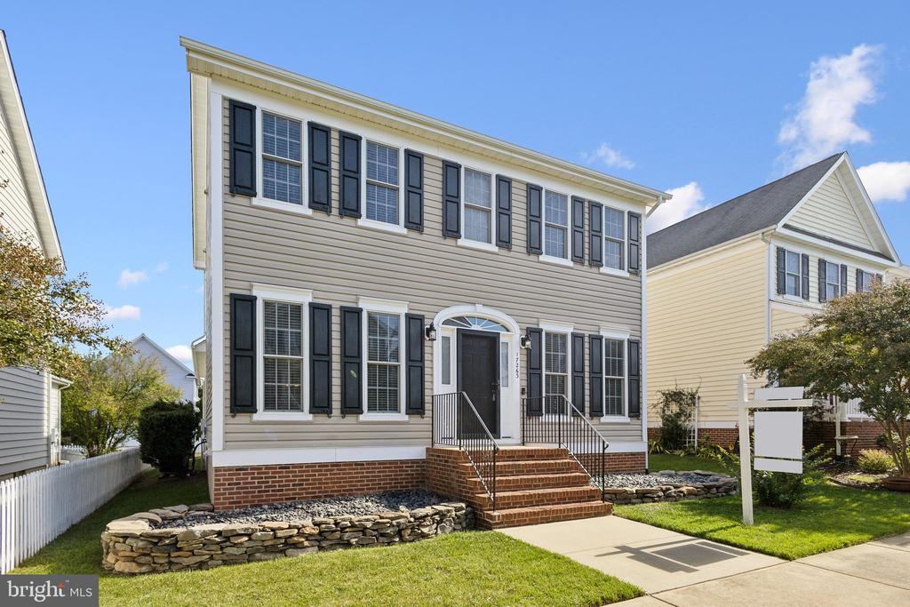 17263 EASTER LILY MEWS