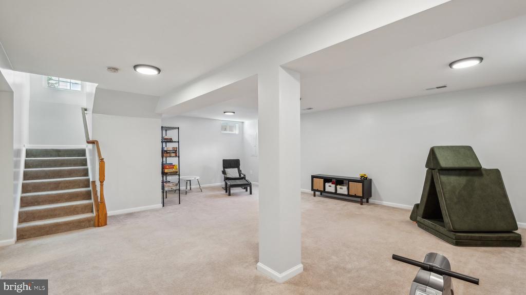 7115 CONWAY PLACE