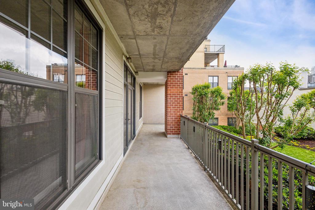 444 W BROAD STREET 410