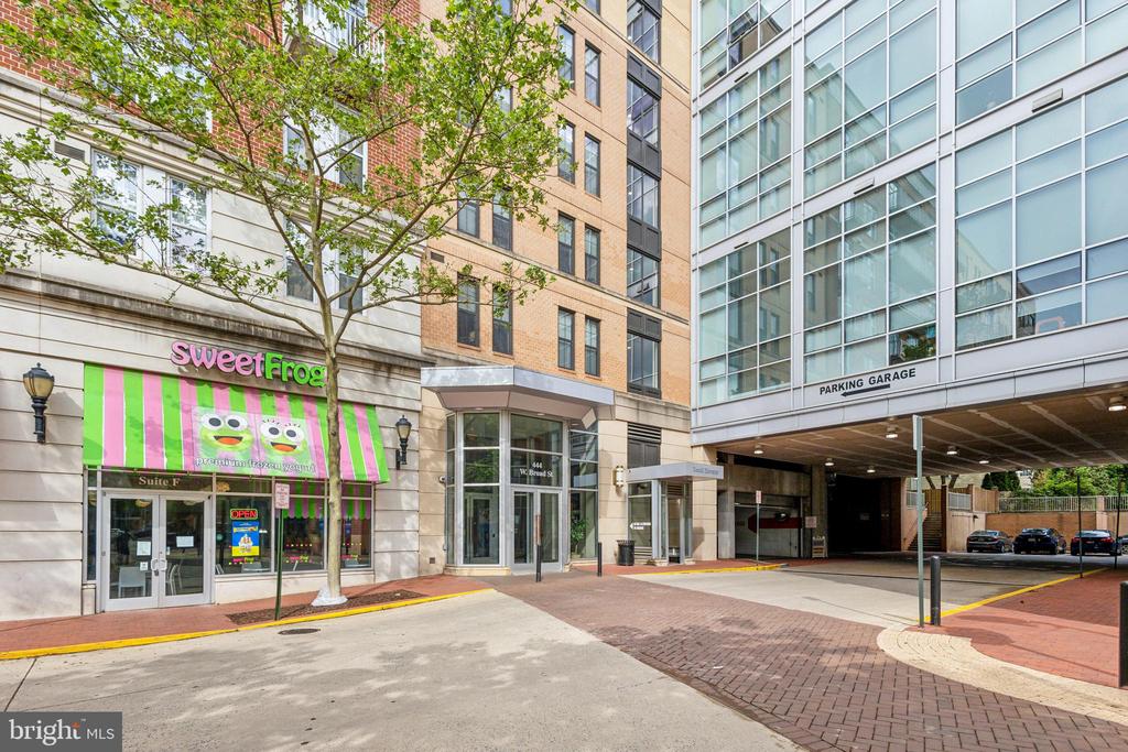 444 W BROAD STREET 410