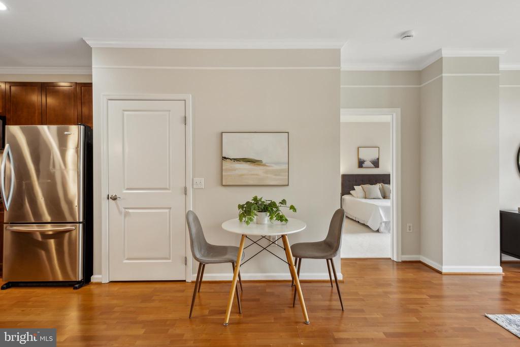 444 W BROAD STREET 410