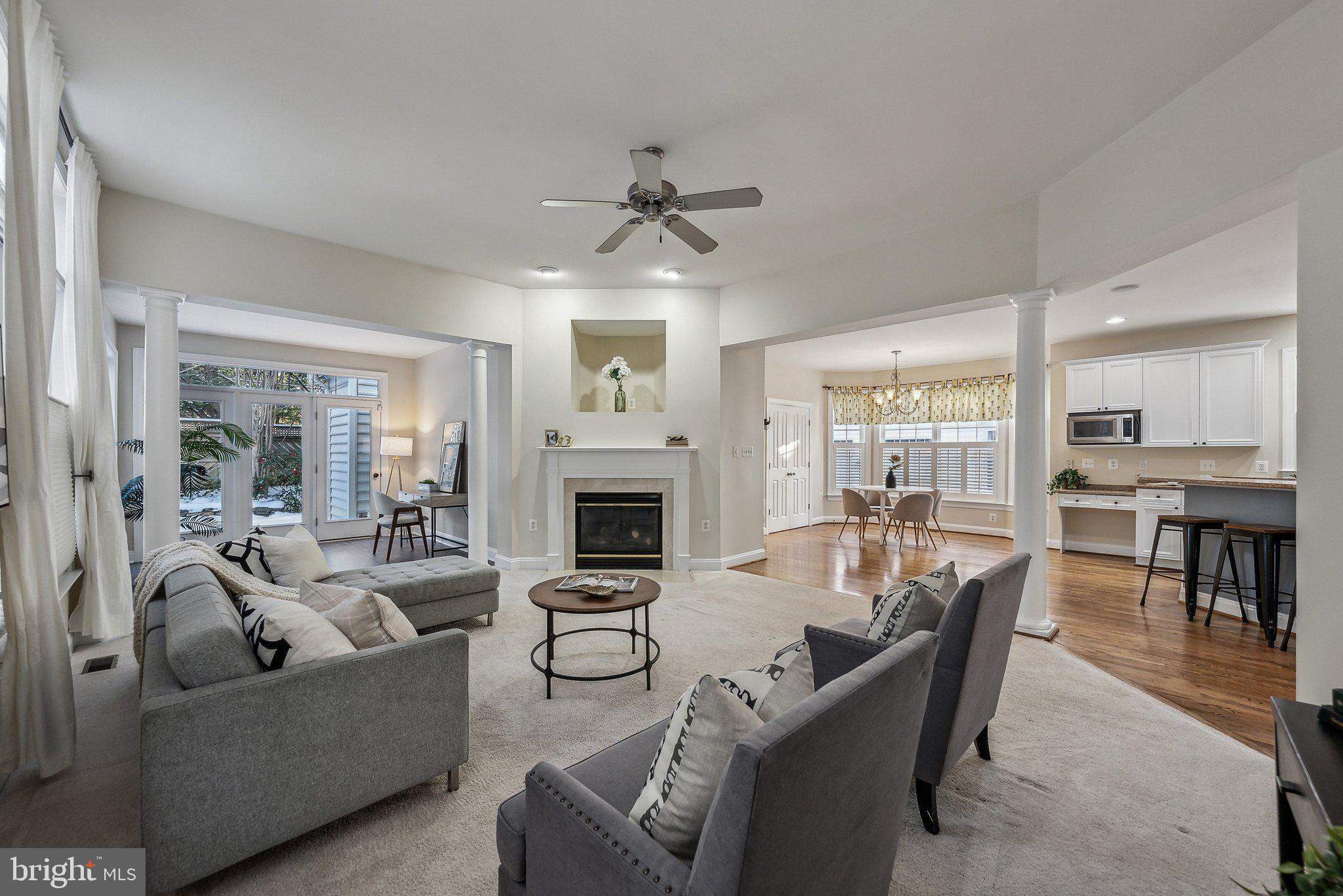 9782 MAPLE TRACE CIRCLE