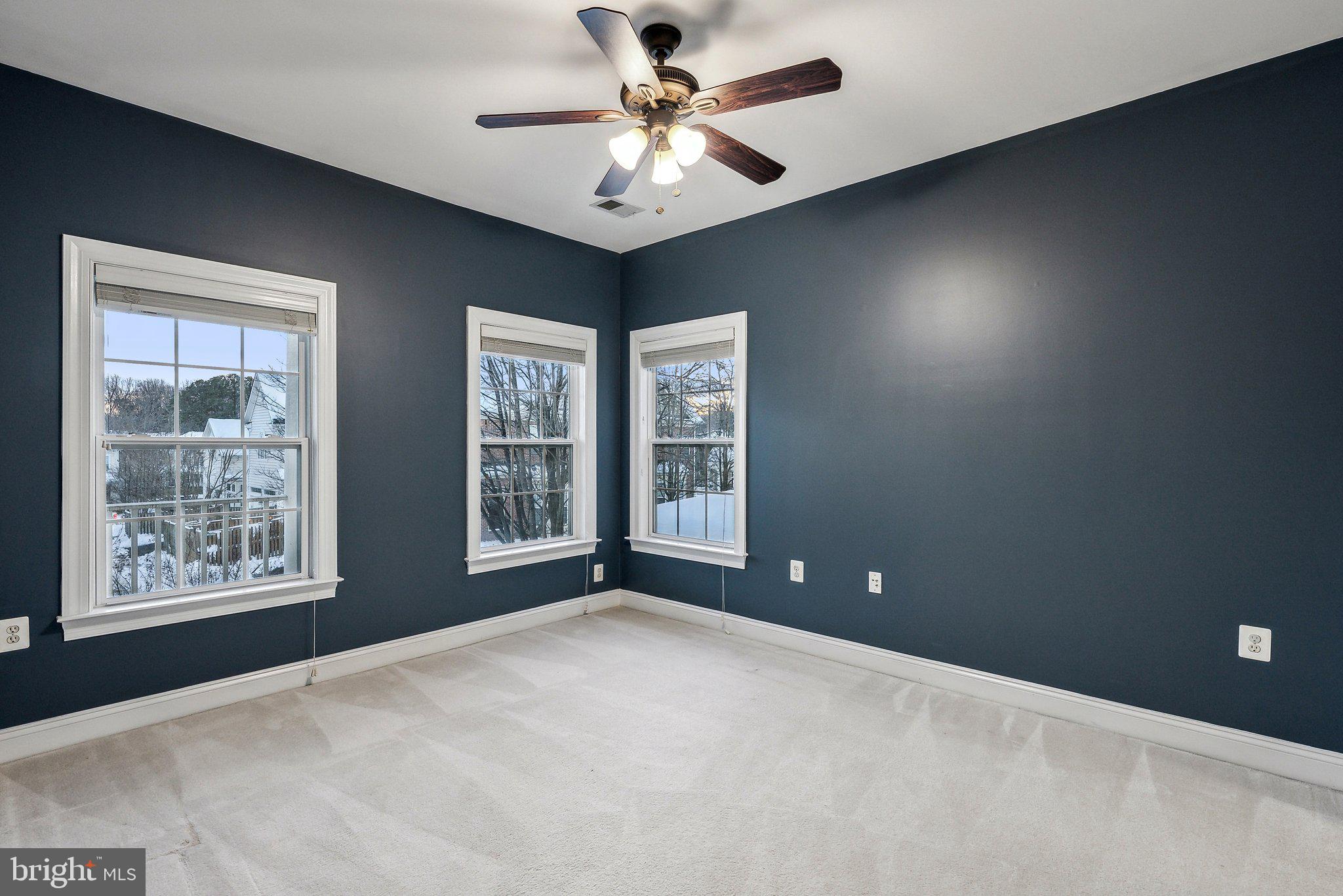 9782 MAPLE TRACE CIRCLE