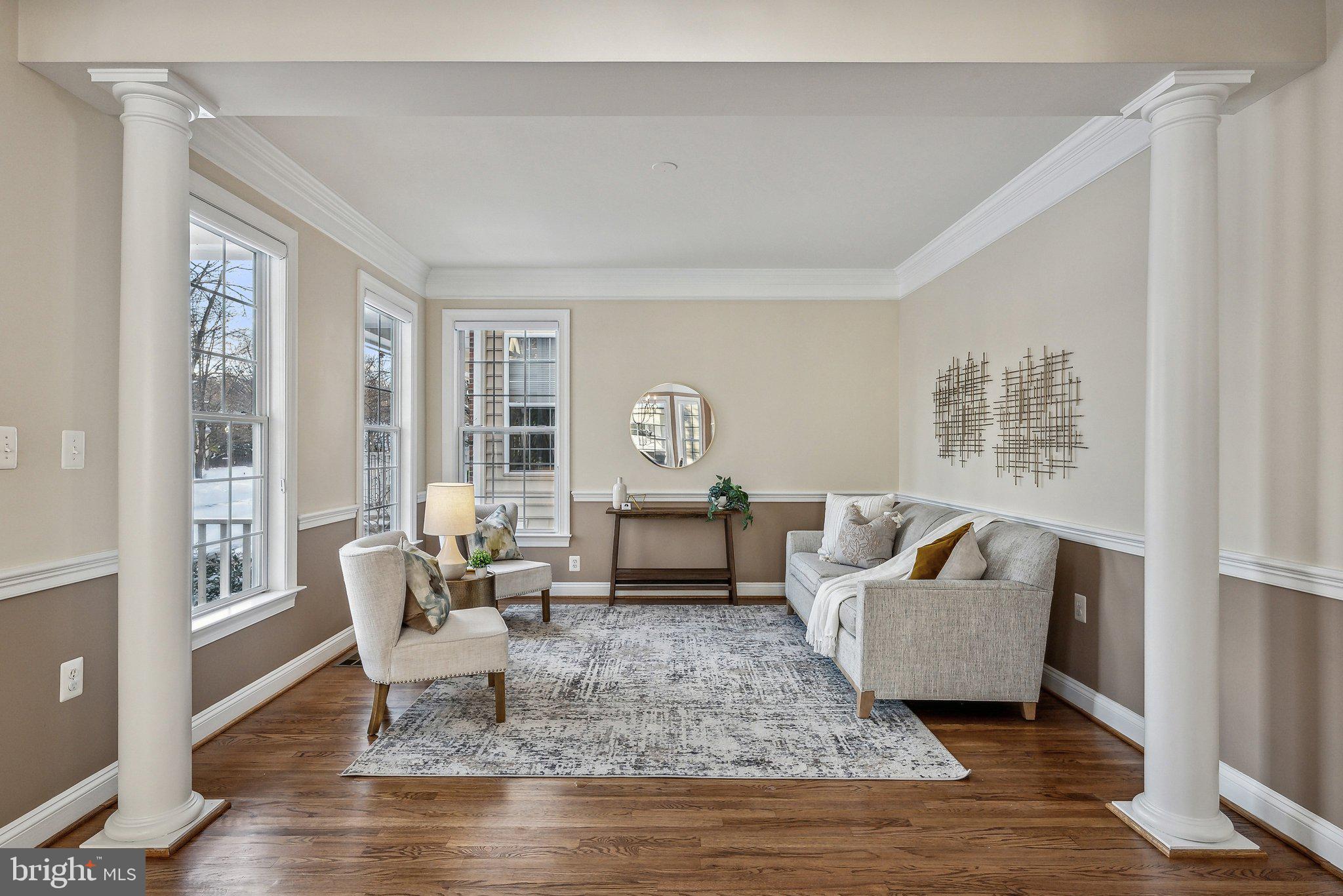 9782 MAPLE TRACE CIRCLE