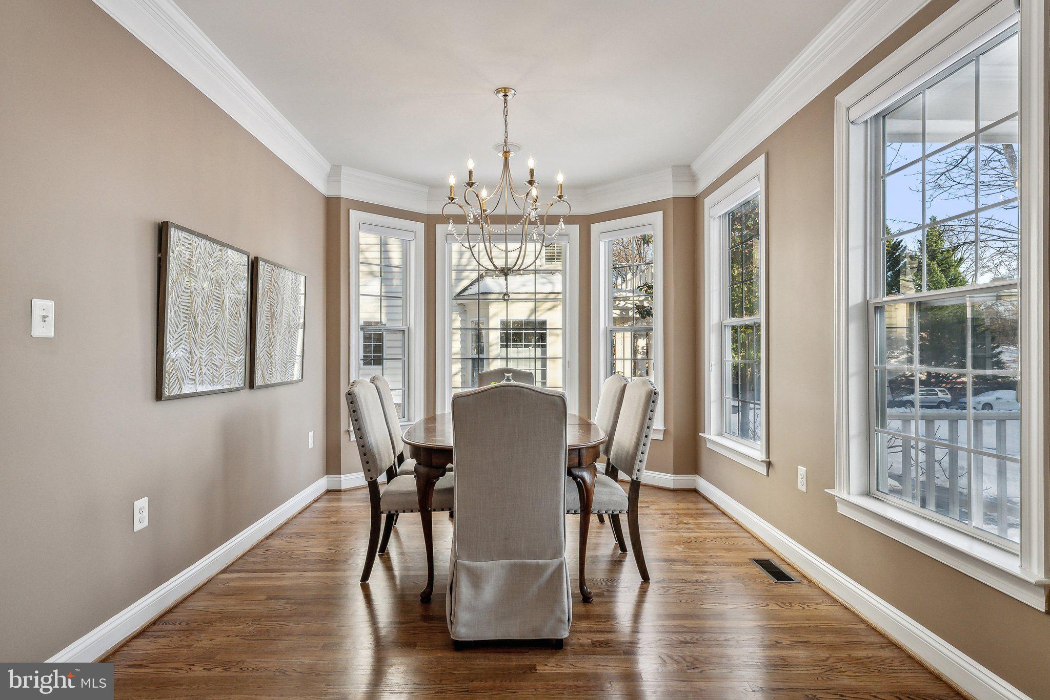 9782 MAPLE TRACE CIRCLE