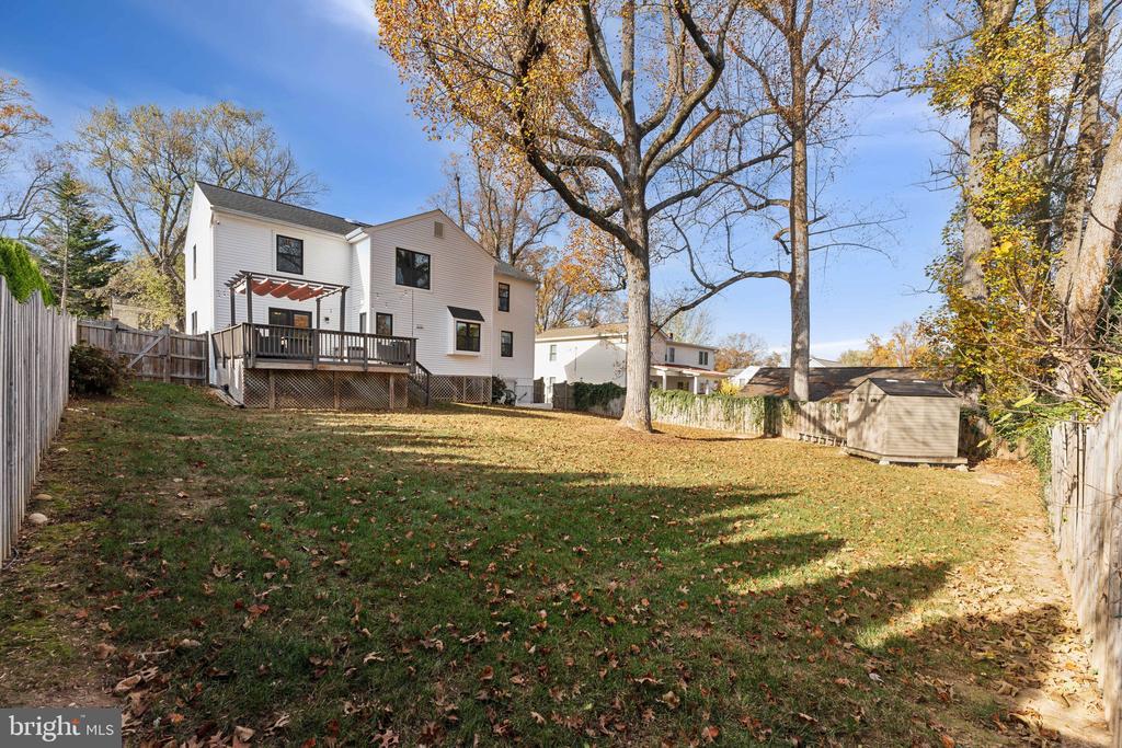 4027 POPLAR STREET
