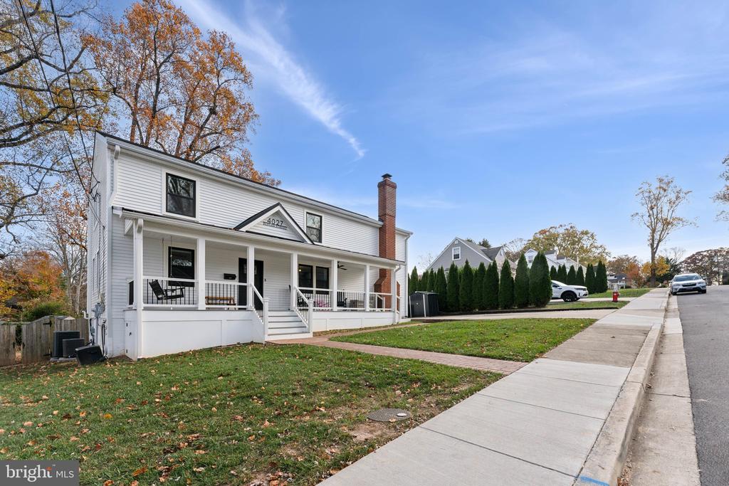 4027 POPLAR STREET