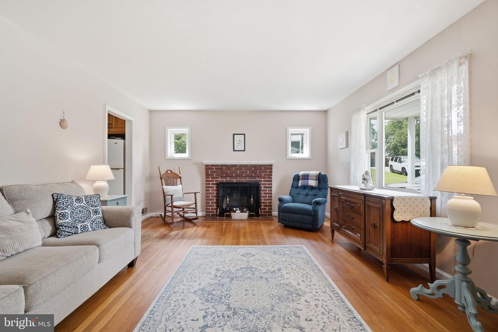 10011 TERRY STREET