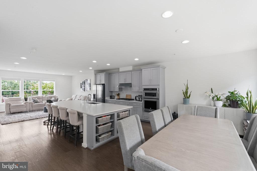 10720 VIOGNIER TERRACE
