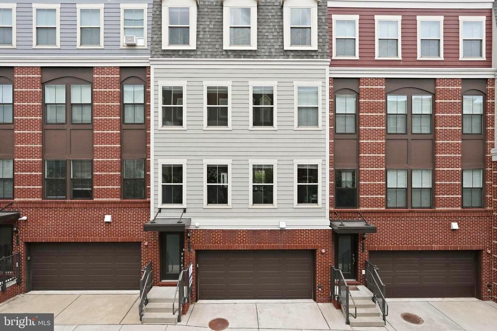 10720 VIOGNIER TERRACE