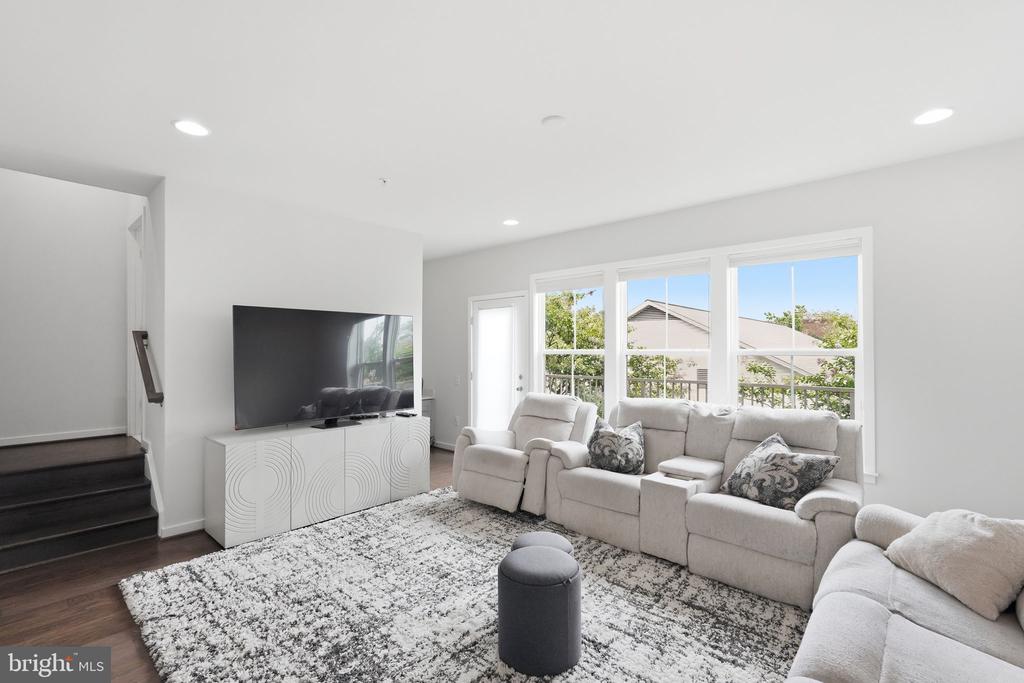 10720 VIOGNIER TERRACE