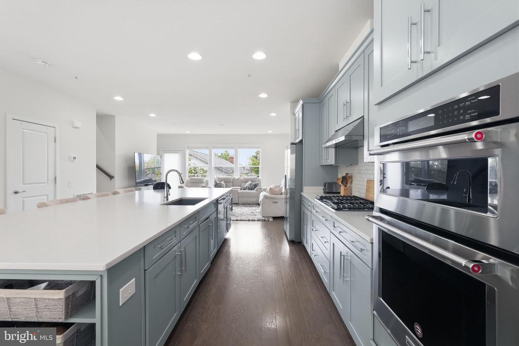 10720 VIOGNIER TERRACE