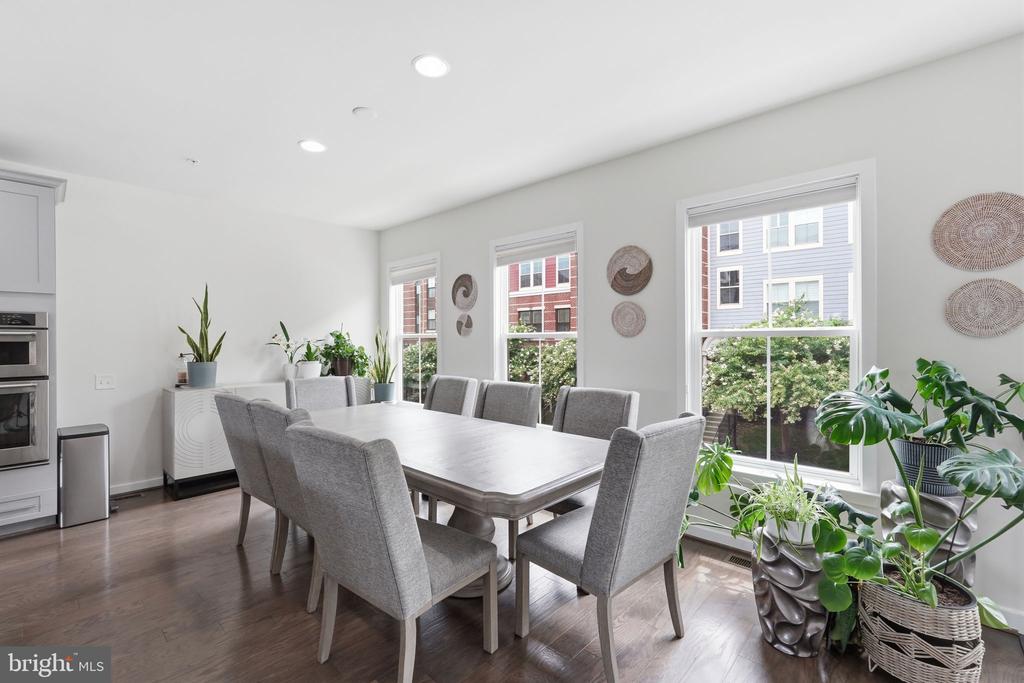 10720 VIOGNIER TERRACE