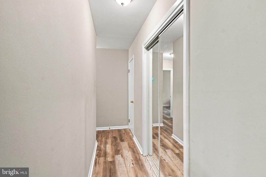 3814 LYNDHURST DRIVE Unit: 203