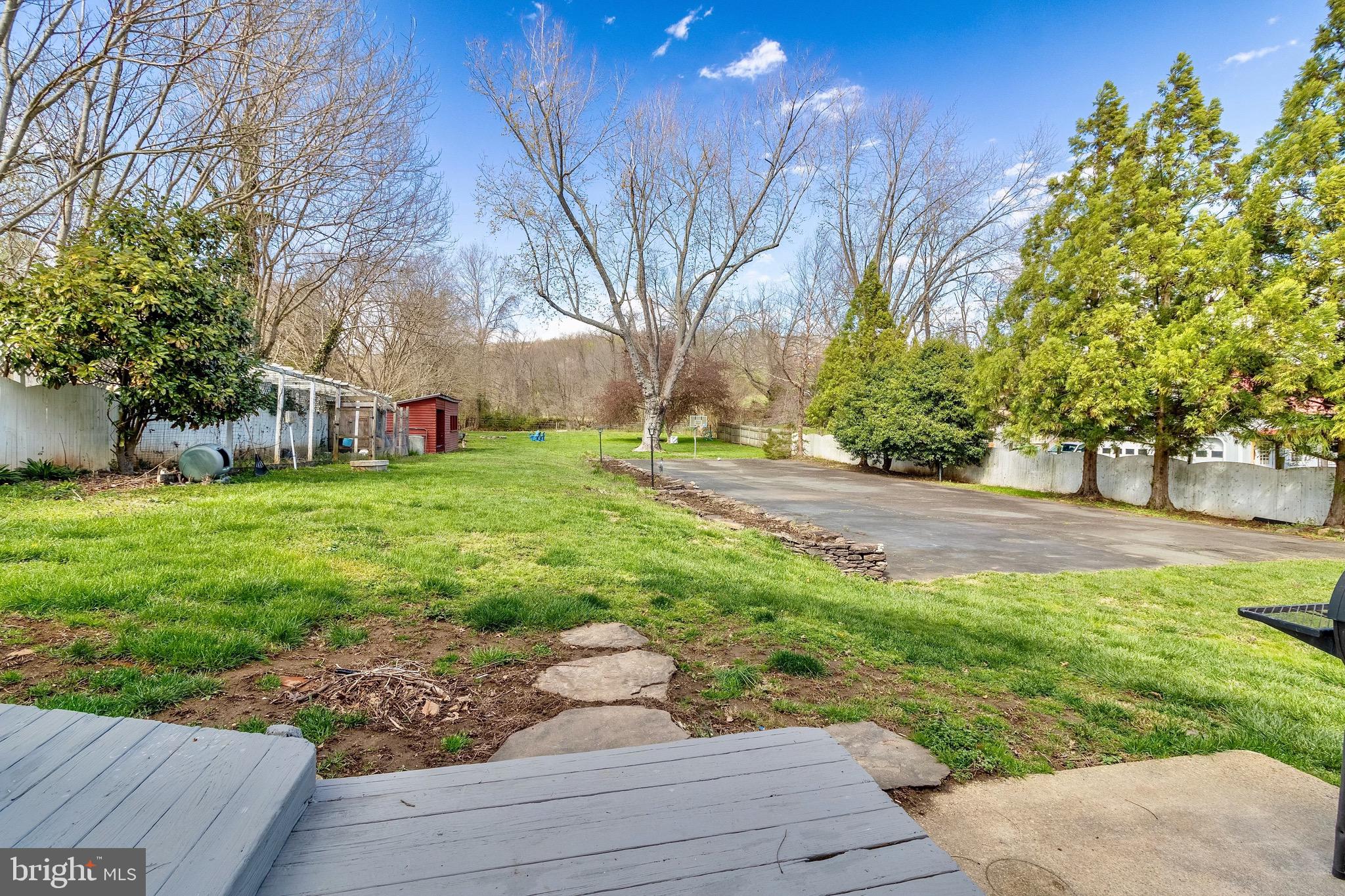 5274 OLD ALEXANDRIA TURNPIKE