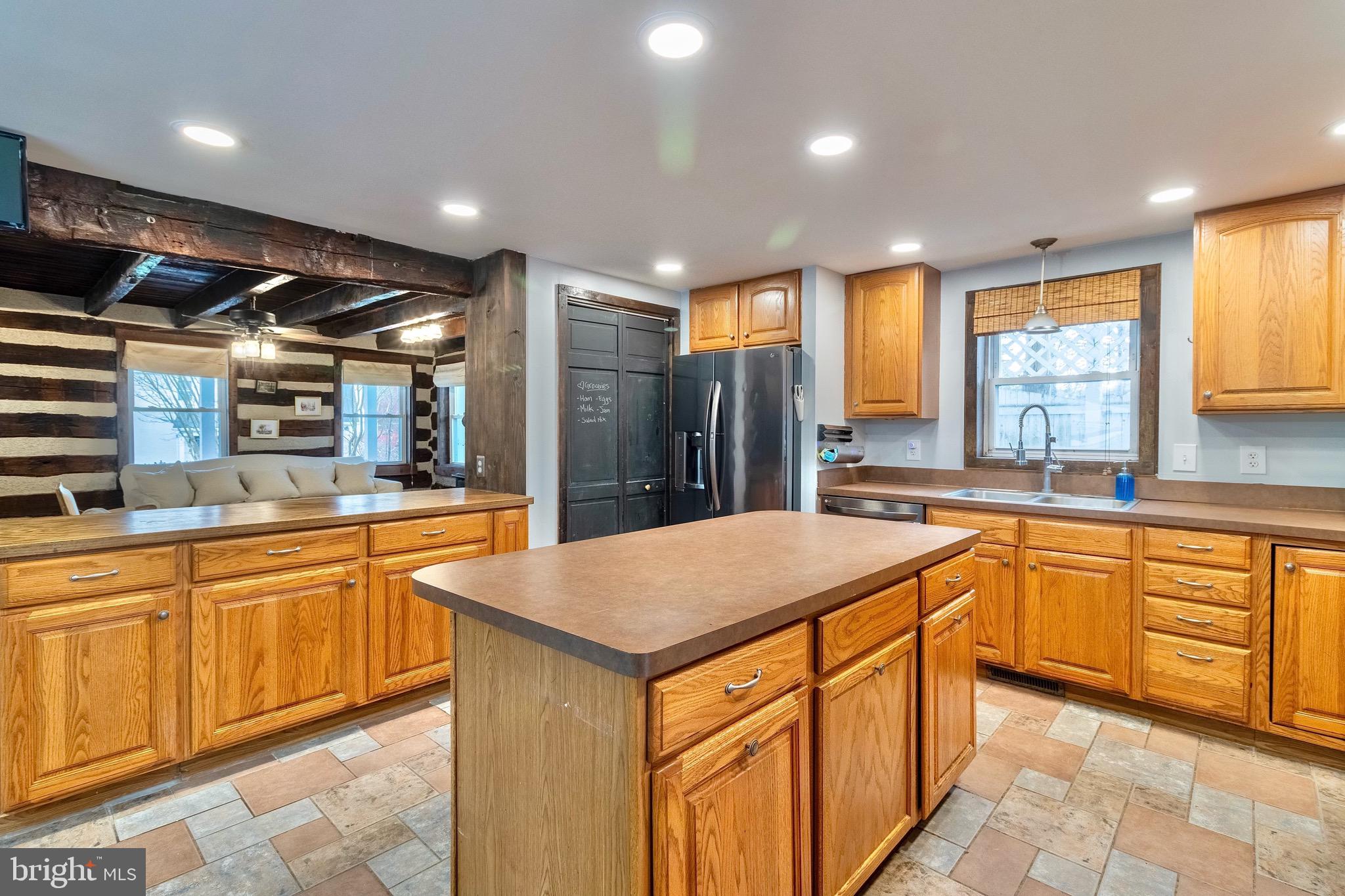 5274 OLD ALEXANDRIA TURNPIKE