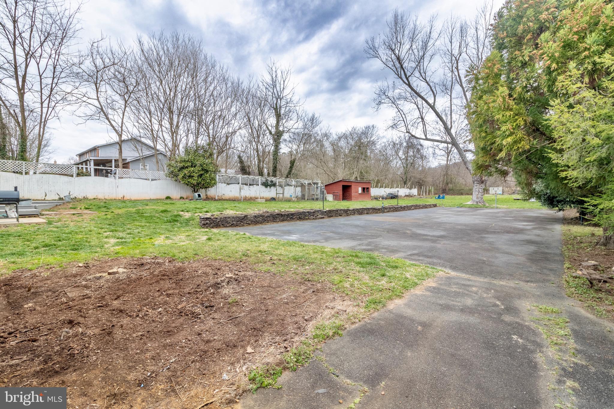 5274 OLD ALEXANDRIA TURNPIKE