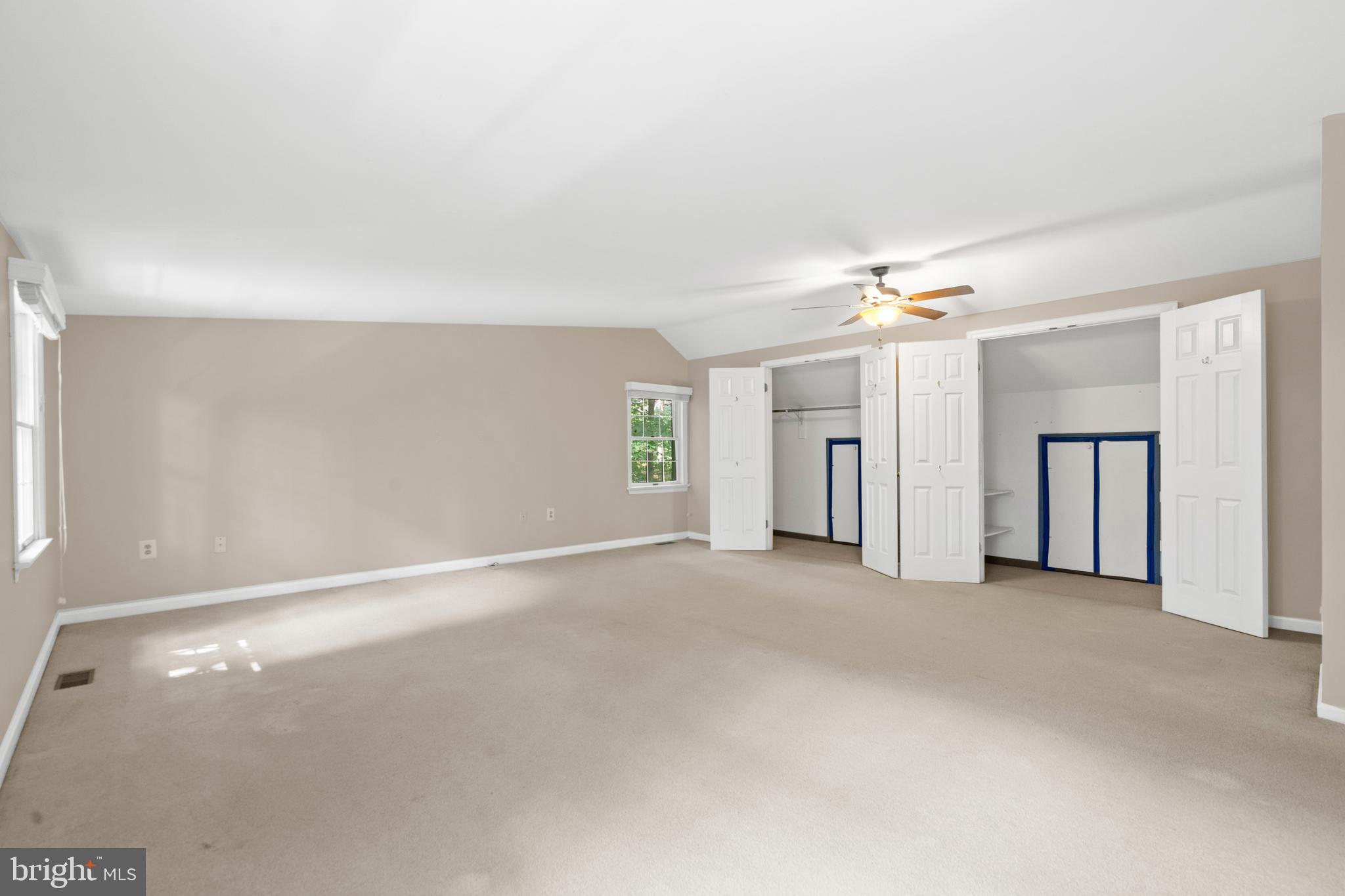 7209 WOODS EDGE COURT