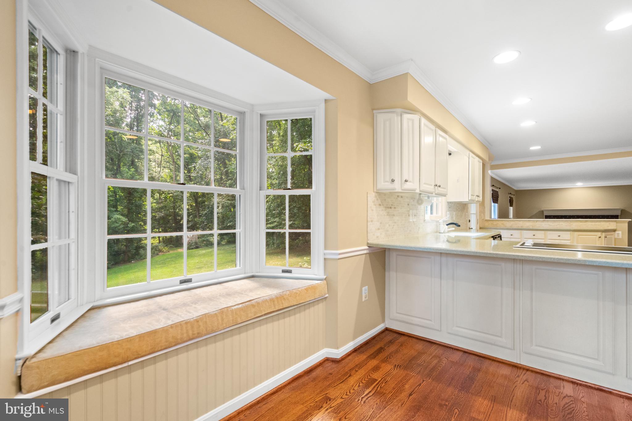 7209 WOODS EDGE COURT