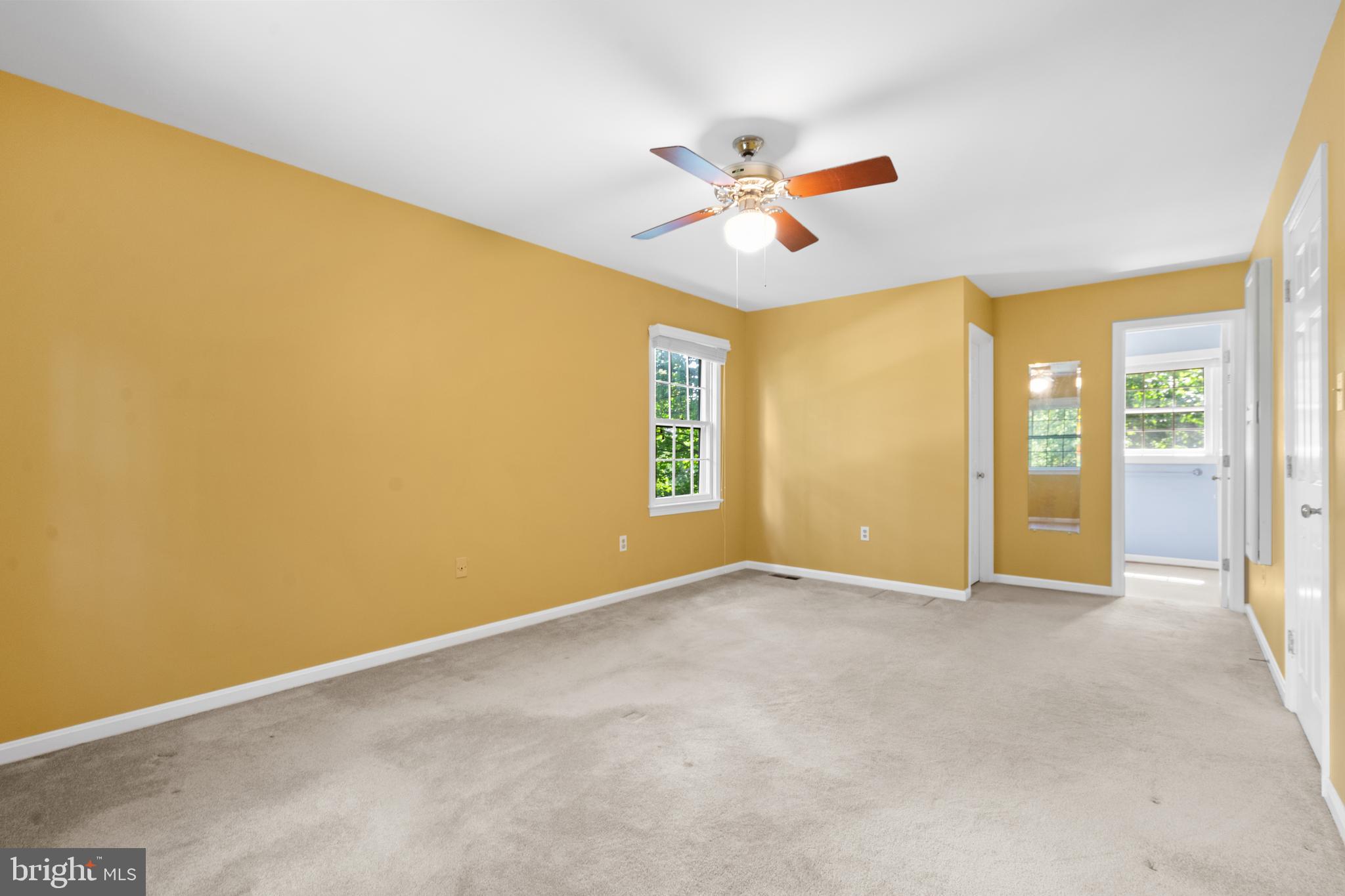 7209 WOODS EDGE COURT
