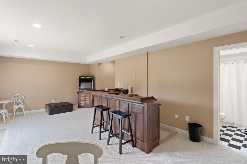 6451 EMILY ANNE COURT