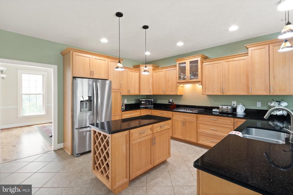 6451 EMILY ANNE COURT