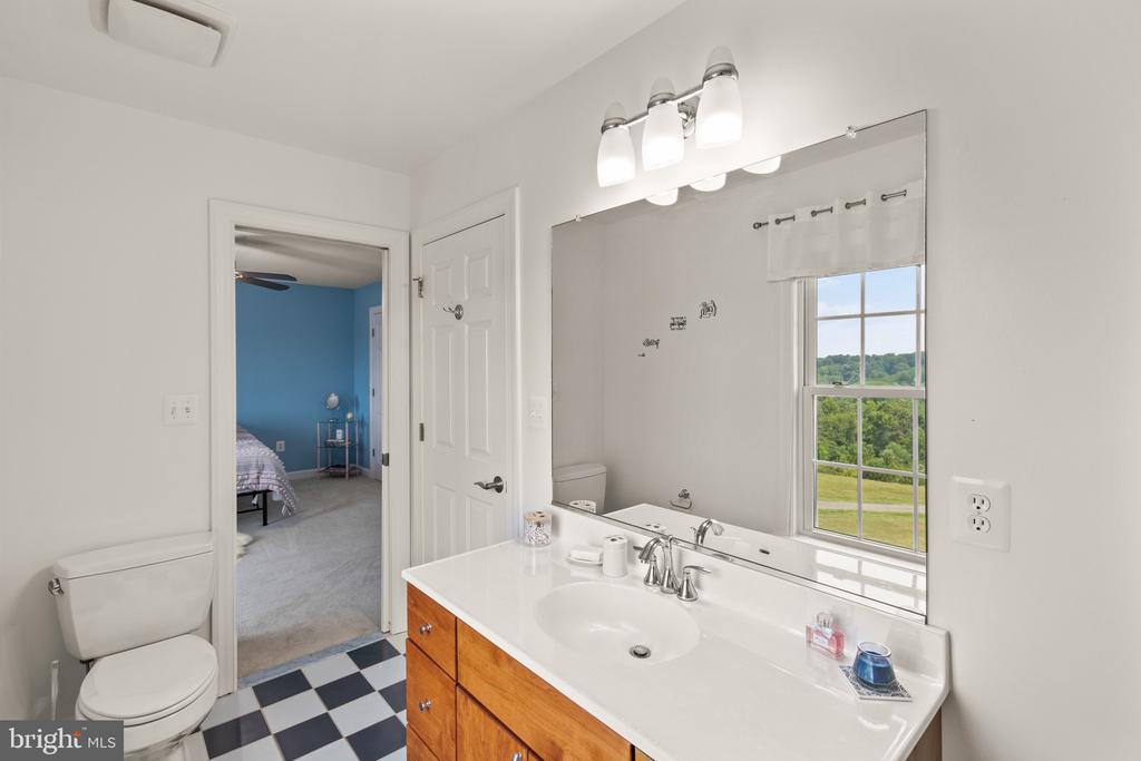 6451 EMILY ANNE COURT