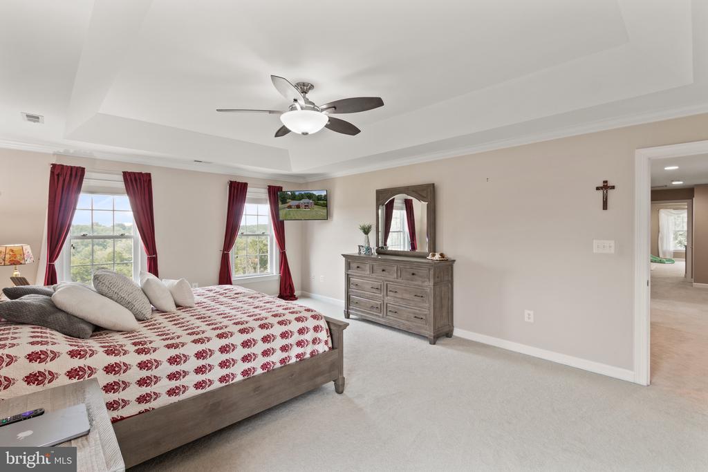 6451 EMILY ANNE COURT